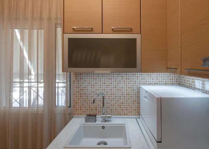 Apartment To Spitiko